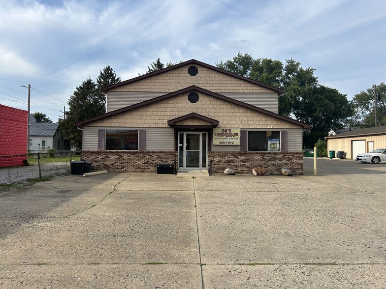 1228 E Wood St, Decatur, IL for sale - Primary Photo - Image 2 of 19