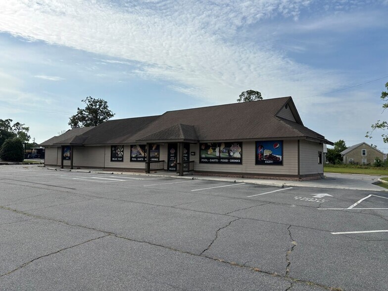1305 Baytree Rd, Valdosta, GA for sale - Building Photo - Image 1 of 12