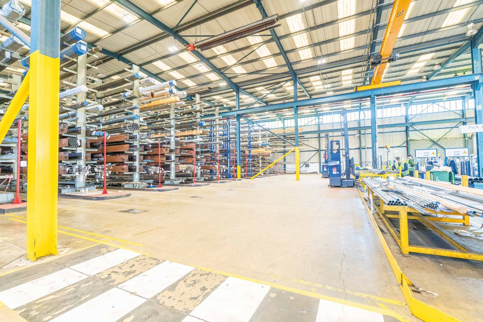 Armstrong Rd, Basingstoke for lease Interior Photo- Image 1 of 2