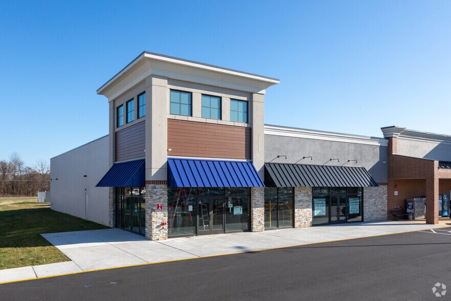 500 W Main St, Middletown, DE for lease - Building Photo - Image 2 of 8