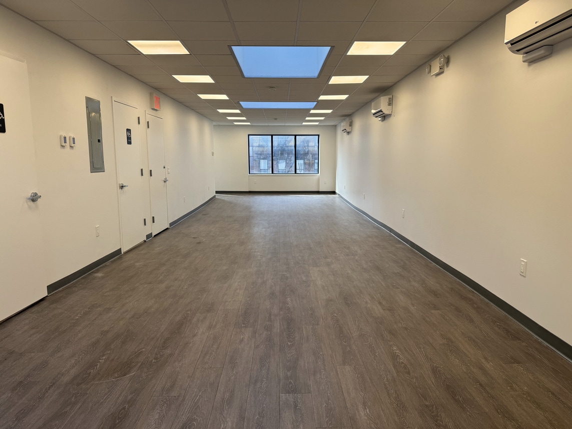 93 Court St, Brooklyn, NY for lease Interior Photo- Image 1 of 7