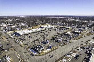 2050 NW Topeka Blvd, Topeka, KS - aerial  map view