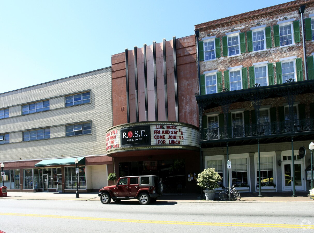 125 E Broughton St, Savannah, GA 31401 Property Record