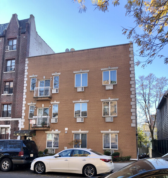 334 93rd St, Brooklyn, NY for sale - Building Photo - Image 1 of 7