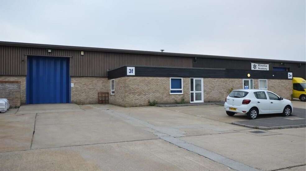 3A-3H Moss Rd, Witham for lease - Building Photo - Image 2 of 11