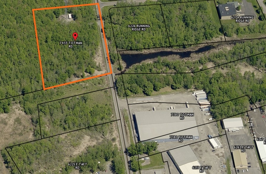 7433 Totman Rd, North Syracuse, NY for sale - Primary Photo - Image 1 of 1