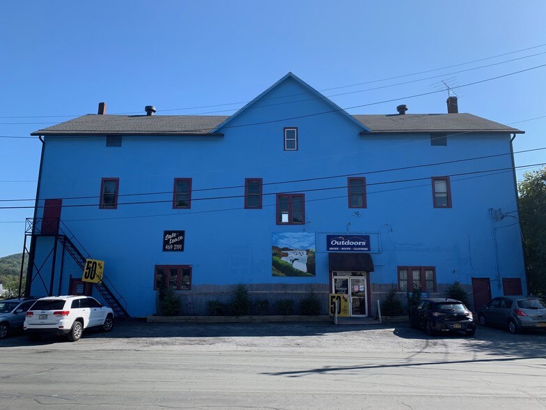 6 Howland St, Chester, NY for sale - Primary Photo - Image 1 of 1