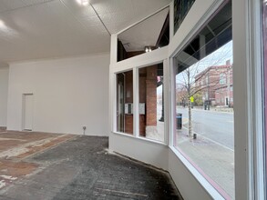 1255-1259 N High St, Columbus, OH for lease Interior Photo- Image 1 of 3