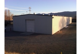 699-970 Riverside Dr, Susanville CA - Warehouse