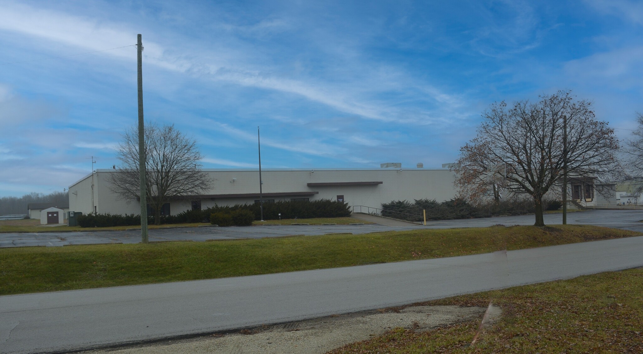 367 W 1st St, South Whitley, IN for sale Building Photo- Image 1 of 8