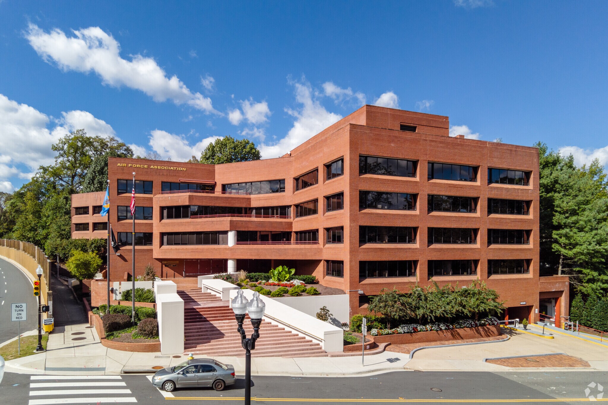 1501 Lee Hwy, Arlington, VA 22209 Air Force Association National