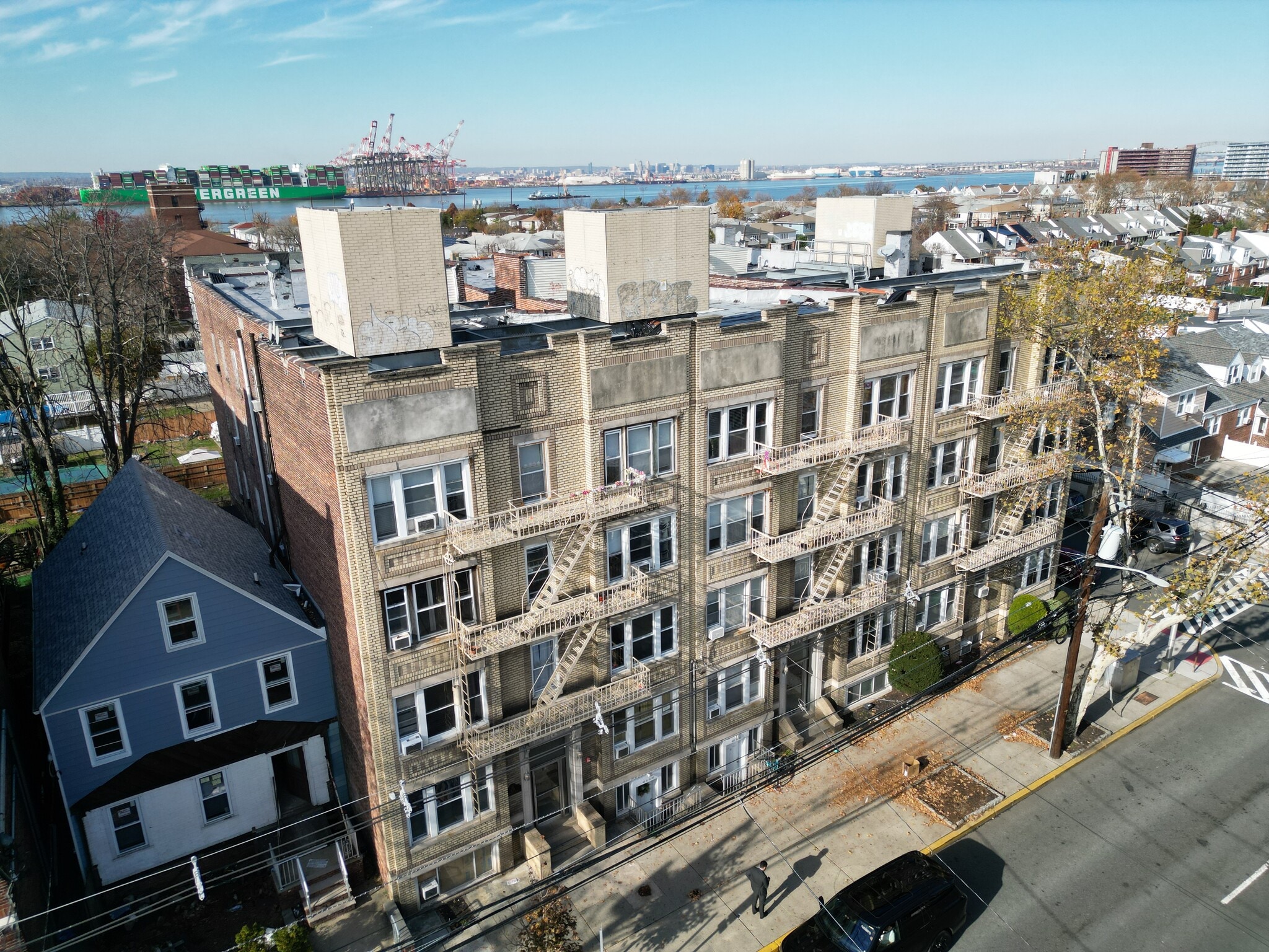 431-437 Kennedy Blvd, Bayonne, NJ for sale Building Photo- Image 1 of 10