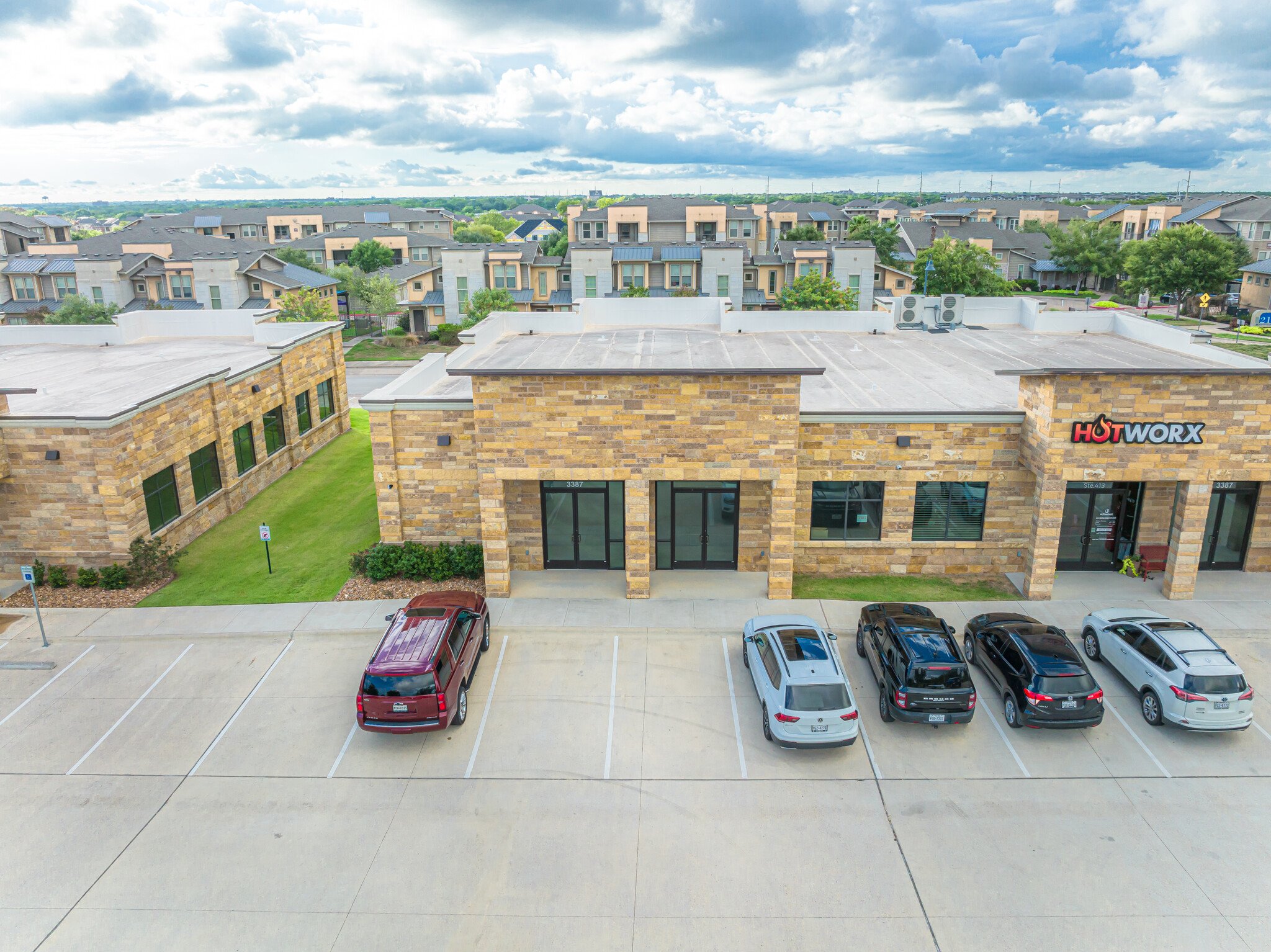 3387 E University Dr, Bryan, TX for lease Building Photo- Image 1 of 7