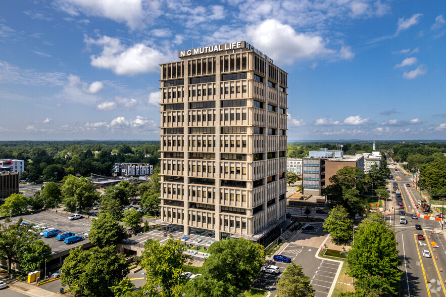 411 W Chapel Hill St, Durham, NC for lease - Building Photo - Image 1 of 18