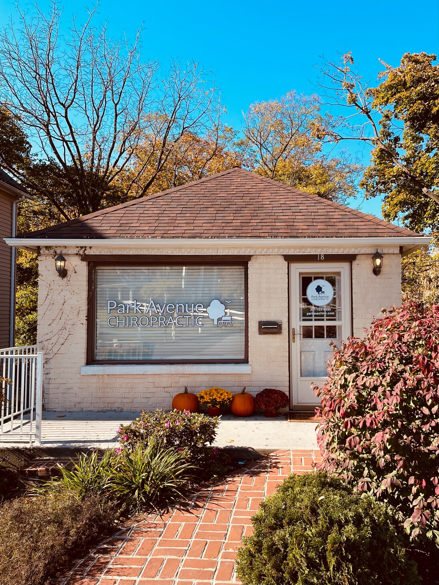 18 Park Ave, Mount Airy, MD for sale Primary Photo- Image 1 of 1