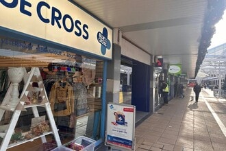 North Walk, Yate for lease Interior Photo- Image 2 of 2