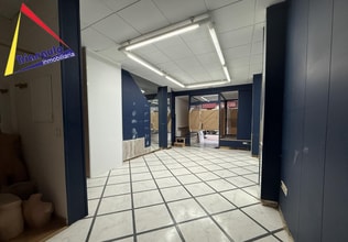 Retail in Segovia, Segovia for lease Interior Photo- Image 2 of 6