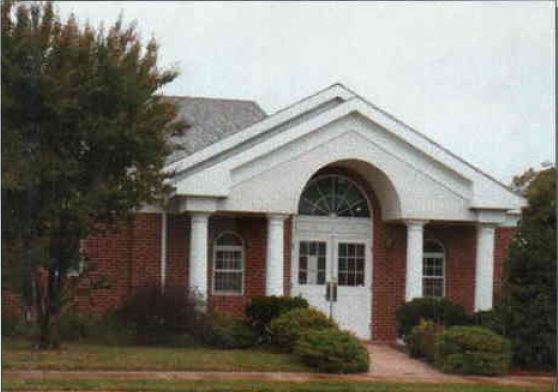 105 Front St, Seaford, DE for lease - Building Photo - Image 3 of 9