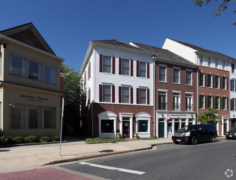375 Main St, Gaithersburg, MD for sale - Primary Photo - Image 1 of 1