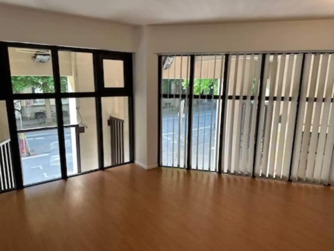 Office in Lille for lease Interior Photo- Image 1 of 6