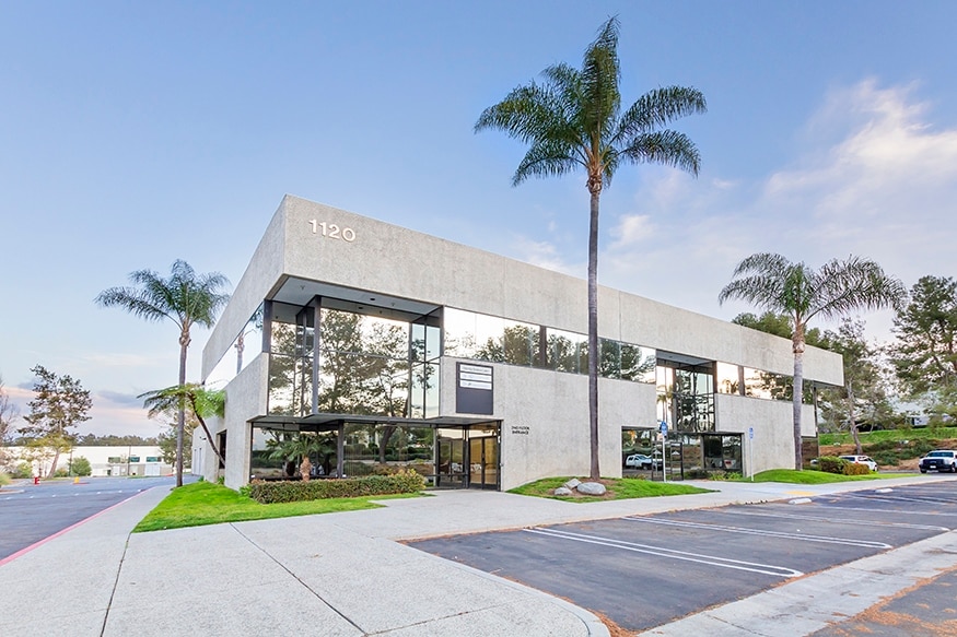 1120 Sycamore Ave, Vista, CA for lease - Building Photo - Image 3 of 6