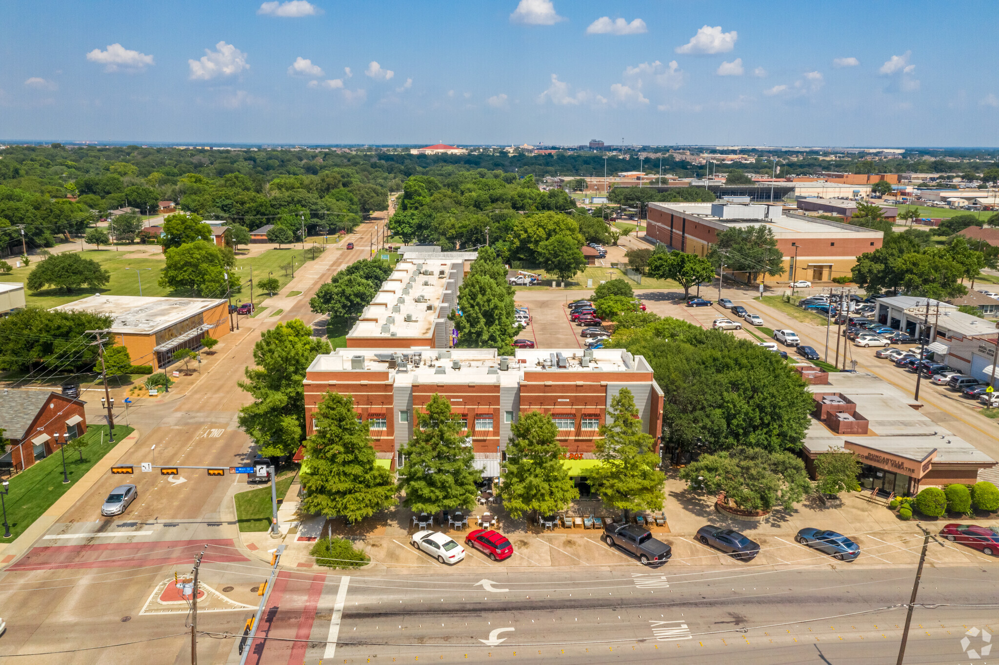 100 S Main St, Duncanville, TX for lease Building Photo- Image 1 of 3