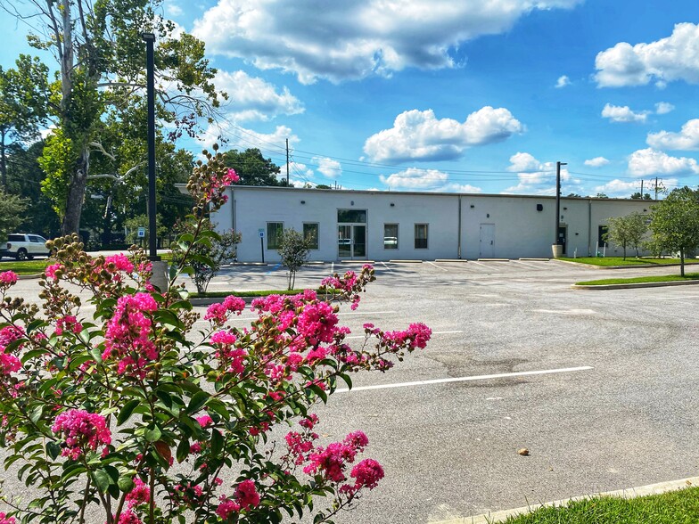 2724 Old Shell Rd, Mobile, AL for lease - Building Photo - Image 3 of 16