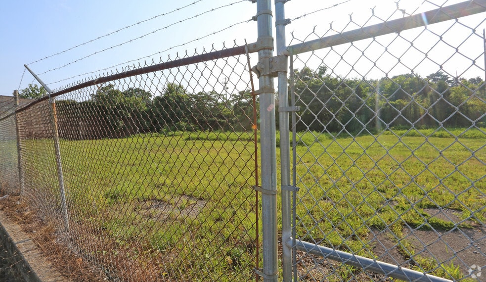 507 Noble St, Anniston, AL for sale - Building Photo - Image 1 of 5