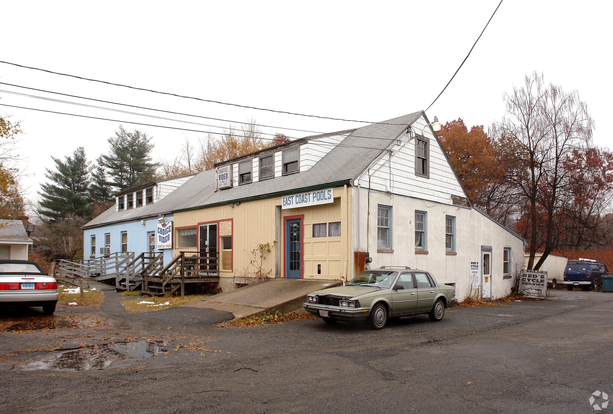 1247 Queen St, Southington, CT for sale Primary Photo- Image 1 of 1