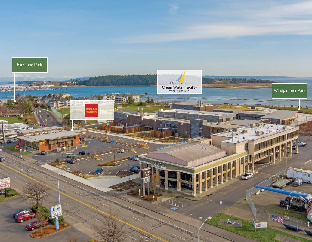 275 SE Pioneer Way, Oak Harbor, WA 98277 Beach View Plaza