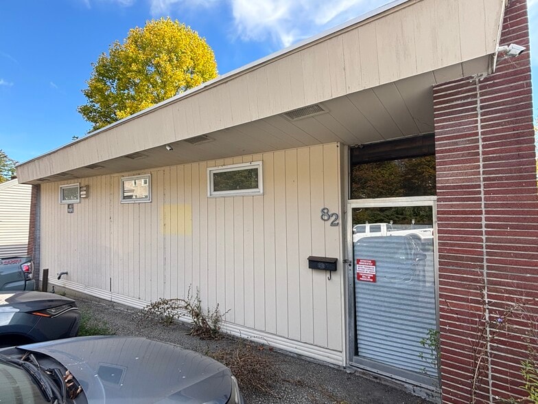 82 Railroad St, Great Barrington, MA for sale - Building Photo - Image 1 of 30