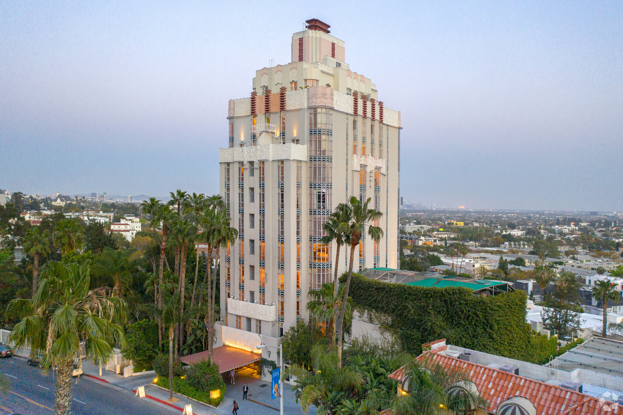 8358 W Sunset Blvd, West Hollywood, CA for sale Primary Photo- Image 1 of 1