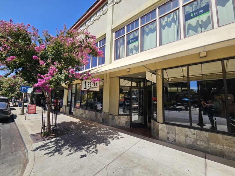 240 Main St, Chico, CA for lease - Building Photo - Image 1 of 4