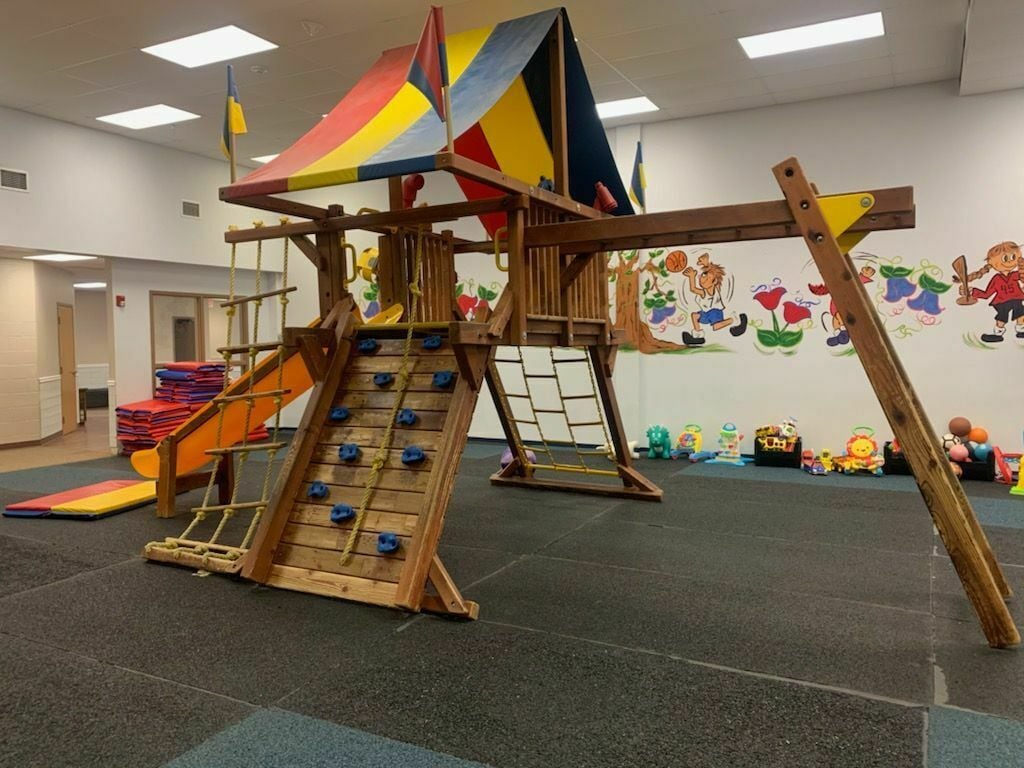 5225 N 158th Ave, Omaha, NE for sale Interior Photo- Image 1 of 6