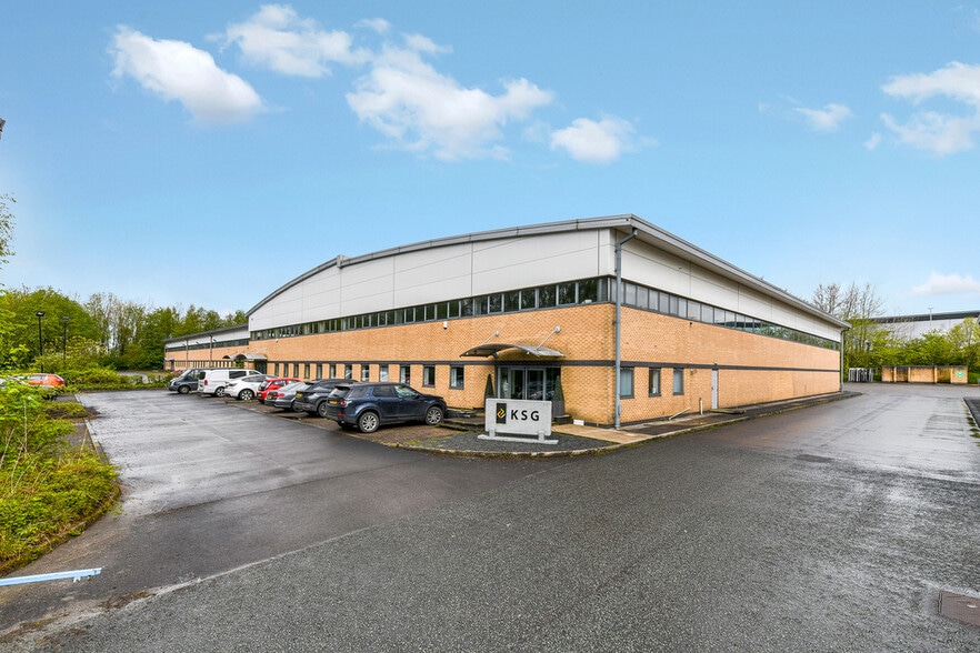 Willow Dr, Nottingham for sale - Building Photo - Image 1 of 1