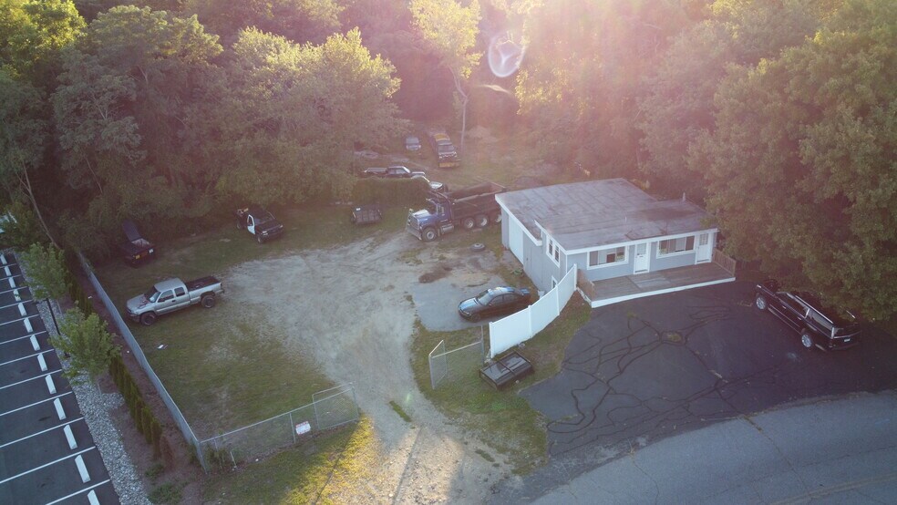 9-19 King St, Old Saybrook, CT for sale - Building Photo - Image 2 of 5