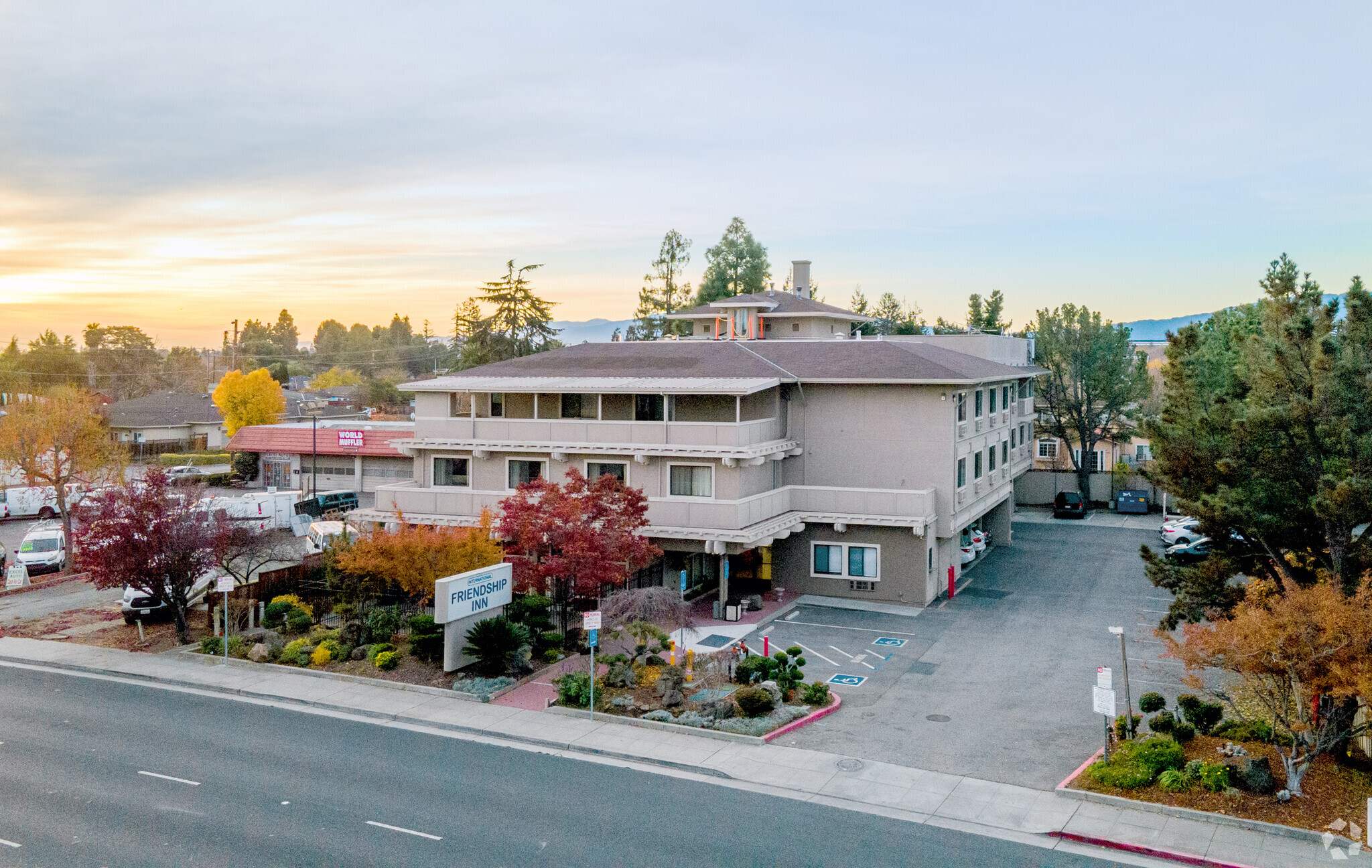 958 E El Camino Real, Sunnyvale, CA for sale Primary Photo- Image 1 of 5