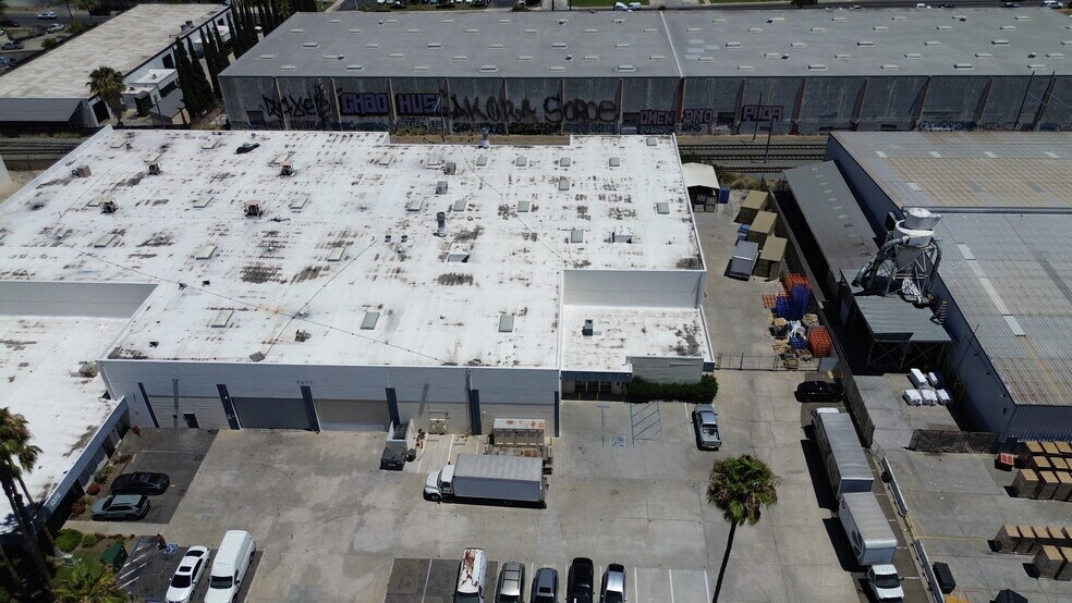 1327-1375 Fayette St, El Cajon, CA for lease - Building Photo - Image 3 of 6