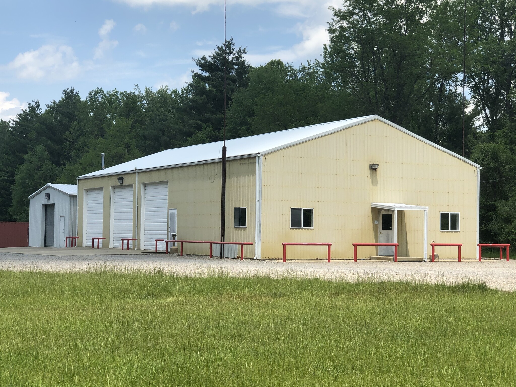 396 Frontage Rd, Belington, WV for sale Primary Photo- Image 1 of 1