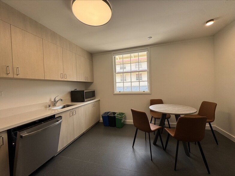 40 Mesa st, San Francisco, CA for lease - Building Photo - Image 3 of 13