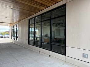 1345 SW Park Square Dr, Ankeny, IA for lease Interior Photo- Image 2 of 7