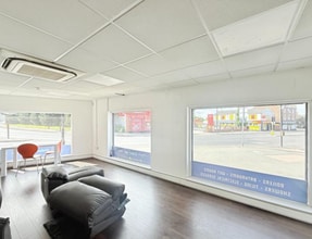 104-108 Wallgate, Wigan for lease Interior Photo- Image 1 of 5