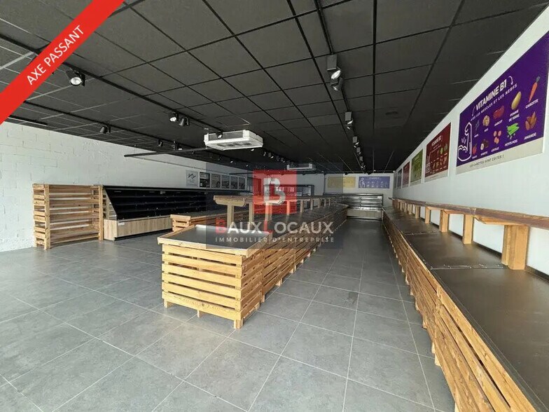 Retail in Châteaurenard for lease - Interior Photo - Image 2 of 5