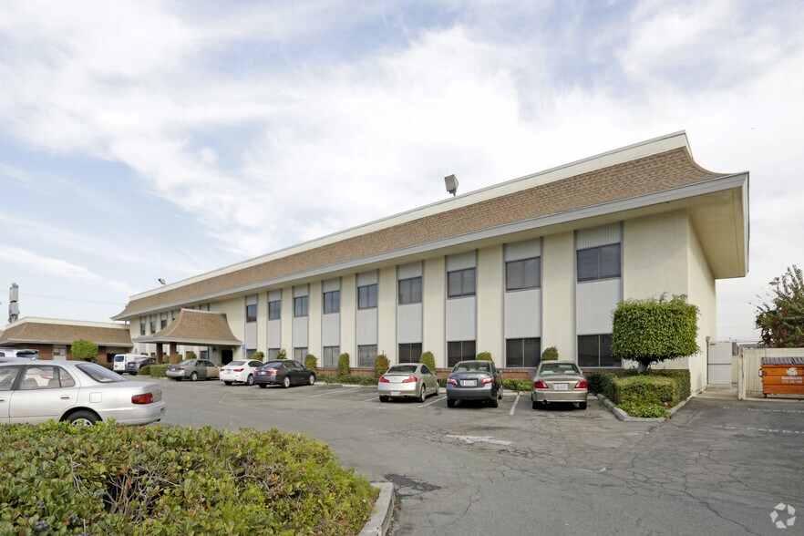 1300 W 155th St, Gardena, CA for sale - Building Photo - Image 1 of 60