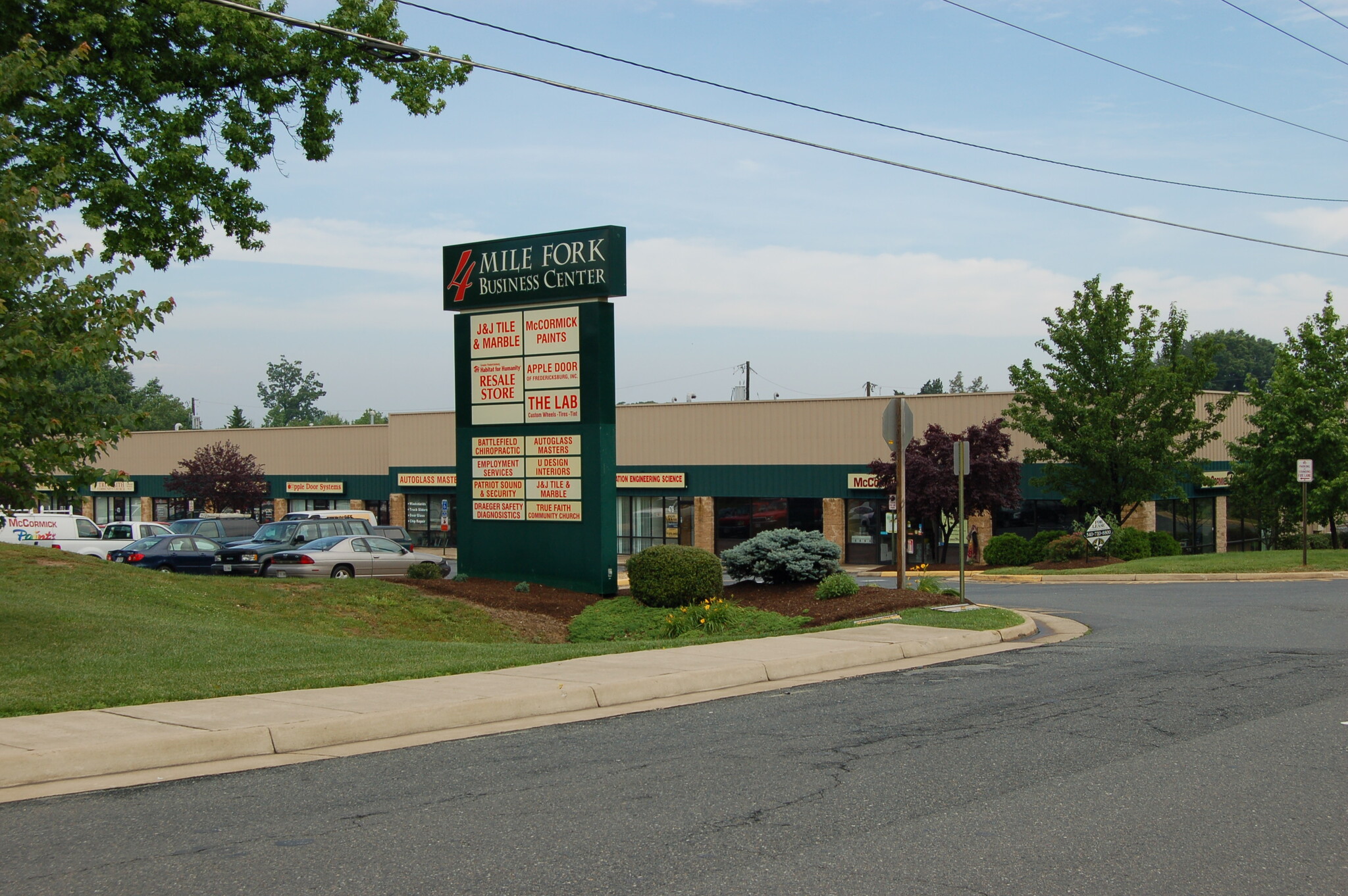 4715-4763 Jefferson Davis Hwy, Fredericksburg, VA for lease Building Photo- Image 1 of 3