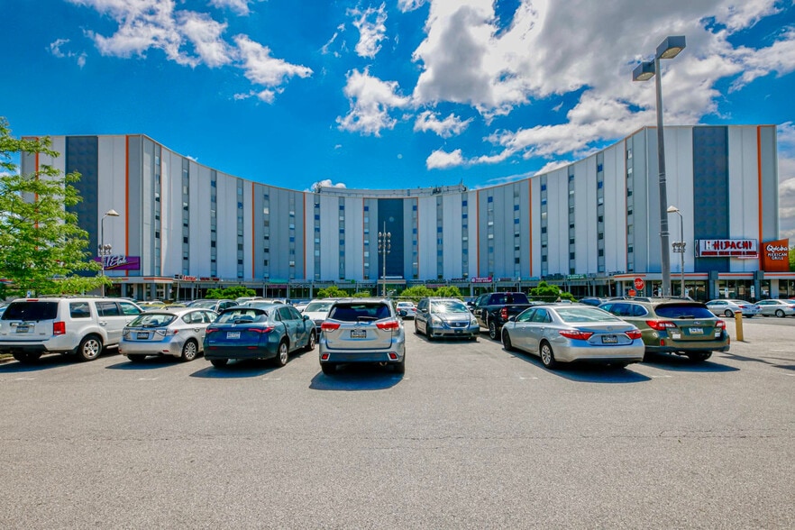 261 Old York Rd, Jenkintown, PA for lease - Building Photo - Image 2 of 36