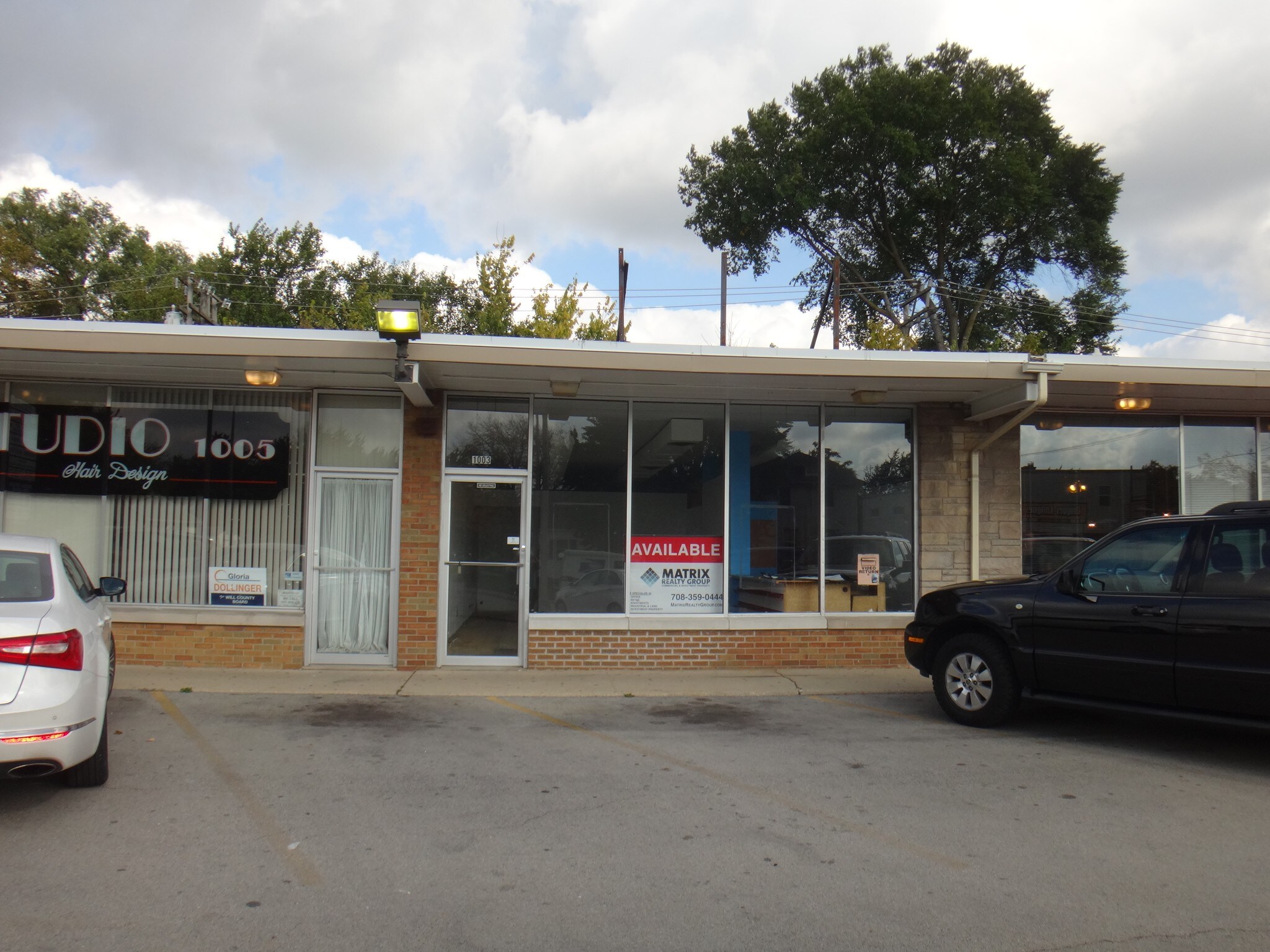 10011011 W Jefferson St, Joliet, IL 60435 Jefferson Plaza