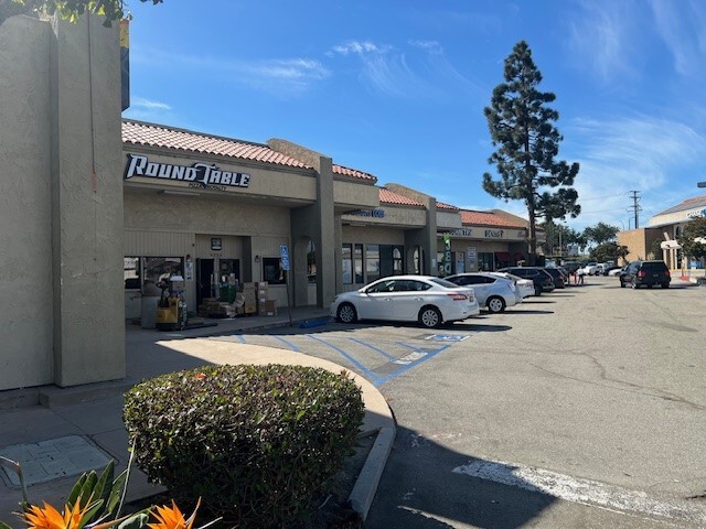 4230-4354 Redondo Beach Blvd, Torrance, CA for lease - Building Photo - Image 2 of 14