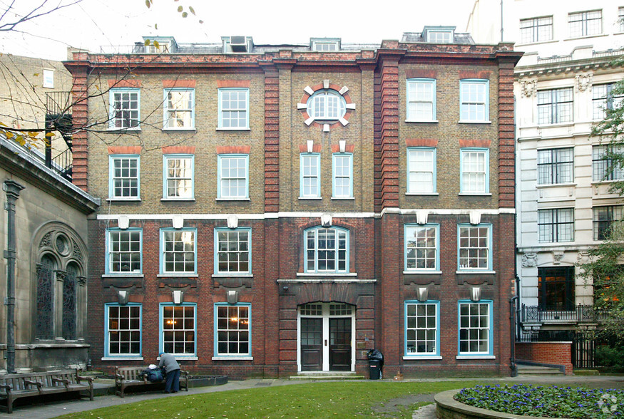 St Michaels Aly, London for lease - Building Photo - Image 2 of 4