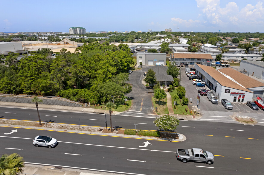 209 Main St, Destin, FL for sale - Building Photo - Image 1 of 26